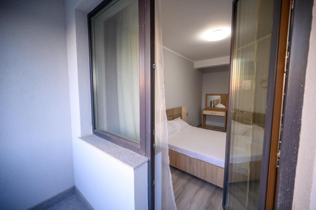Wida Apartaments Mamaia Nord 那沃达利 外观 照片